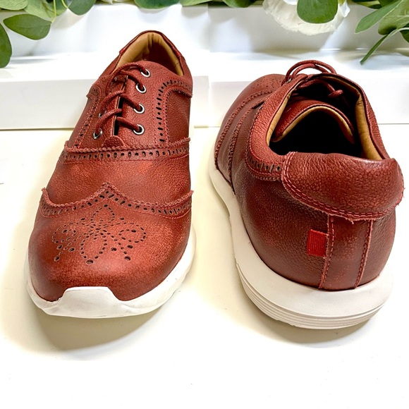 NWOB- MARC JOSEPH KIMBALL MEN’S SNEAKER HANDCRAFTED RED WINE LEATHER 8.5 - Picture 6 of 8